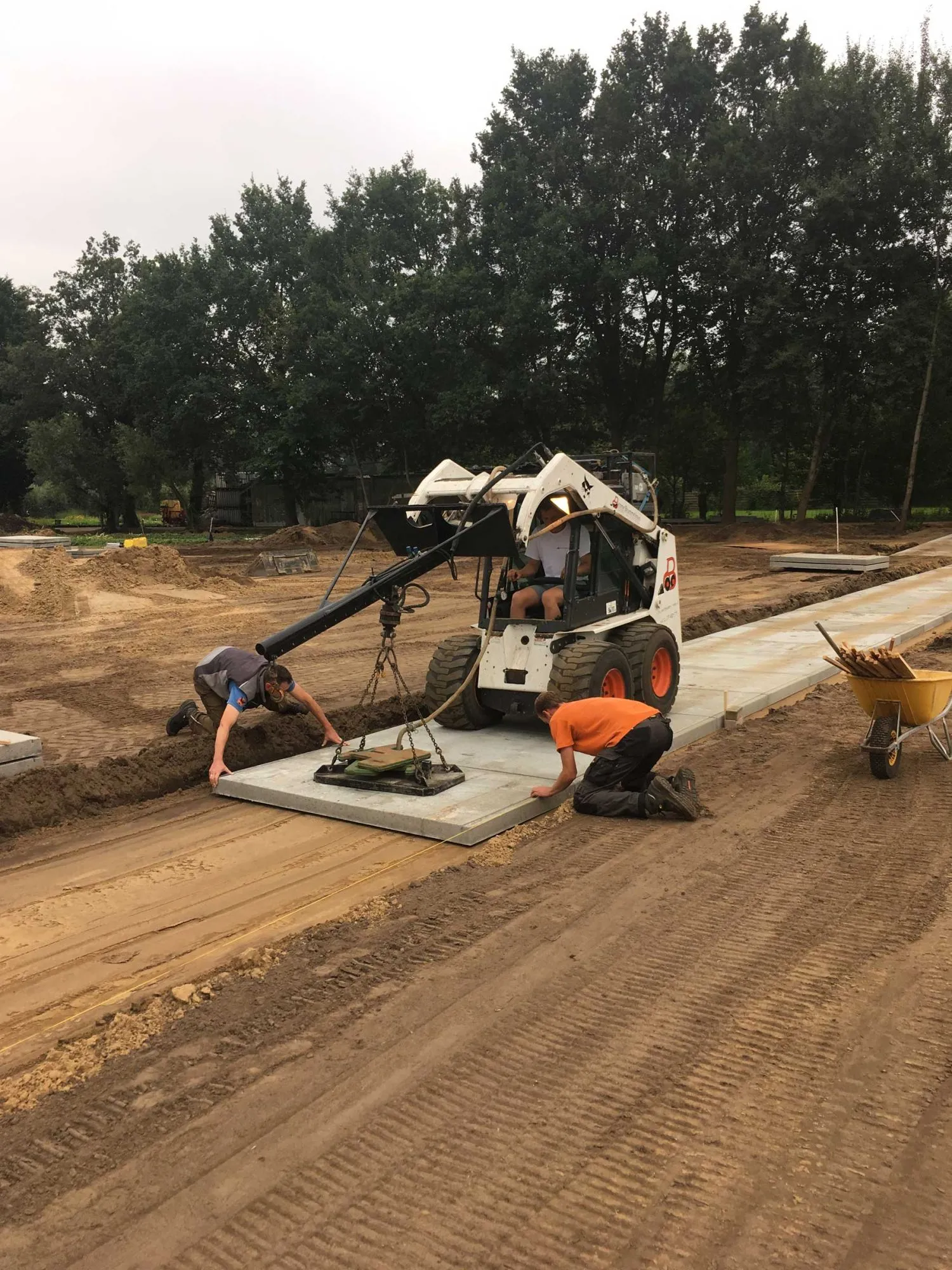Aanbrengen containerveld